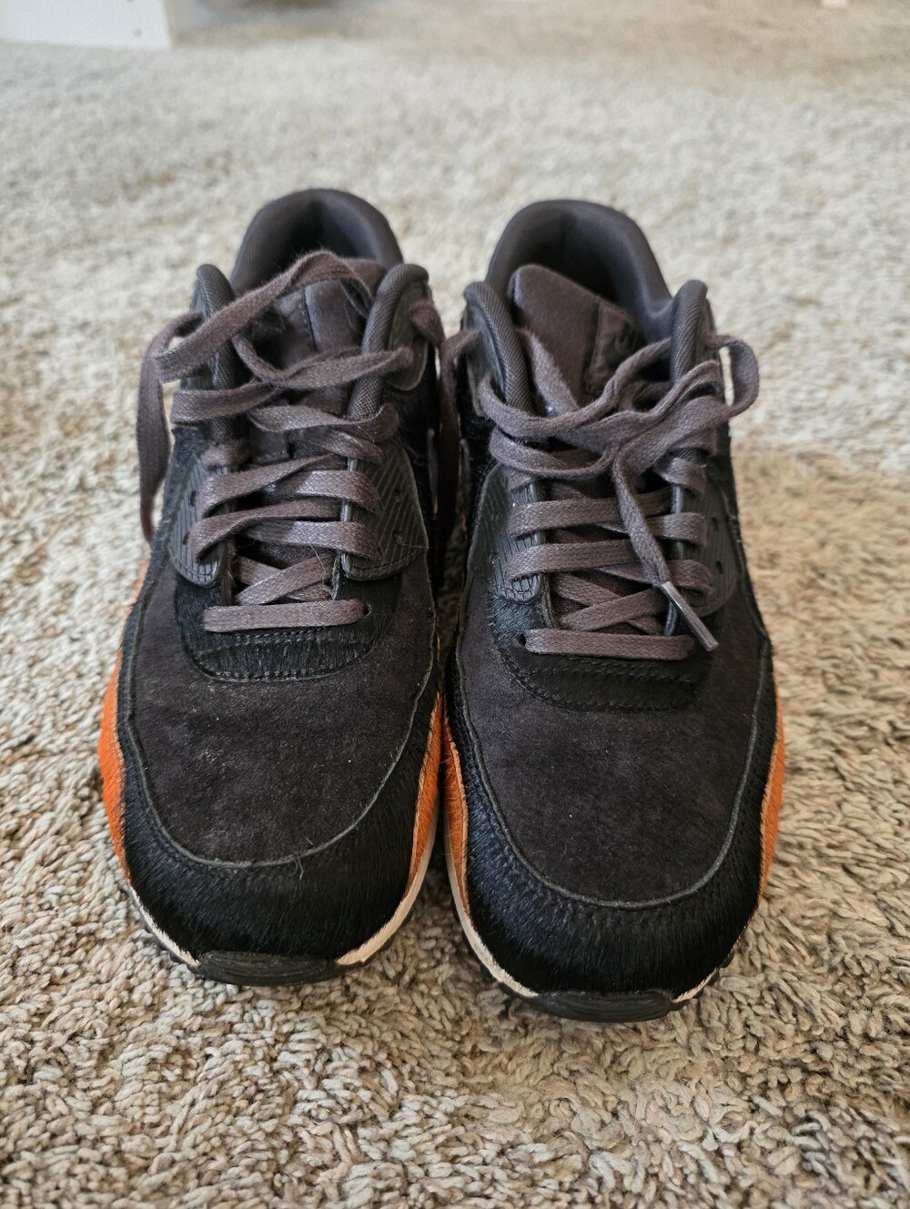 Nike Air 90 LX - RARE BLACK AND CIDER